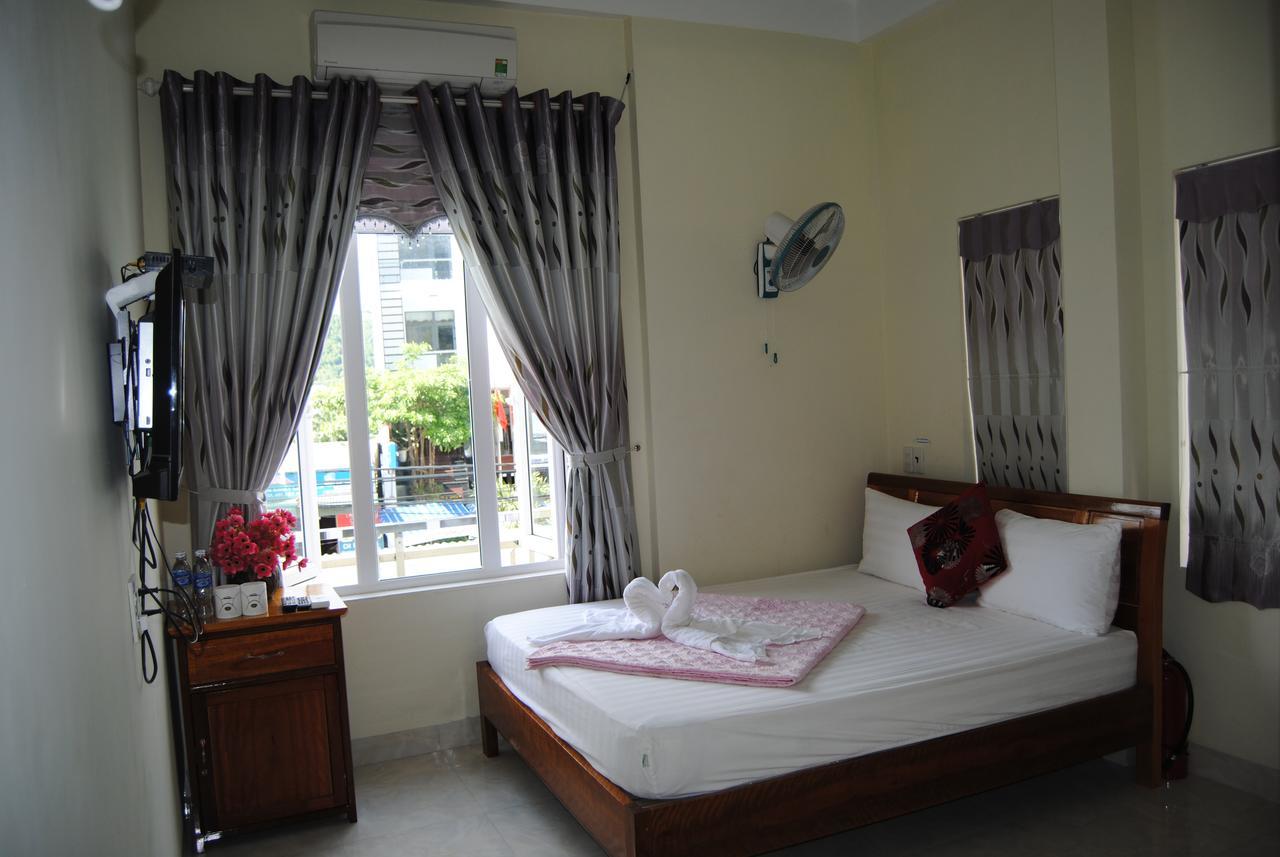 Phong Nha Orient Hotel מראה חיצוני תמונה