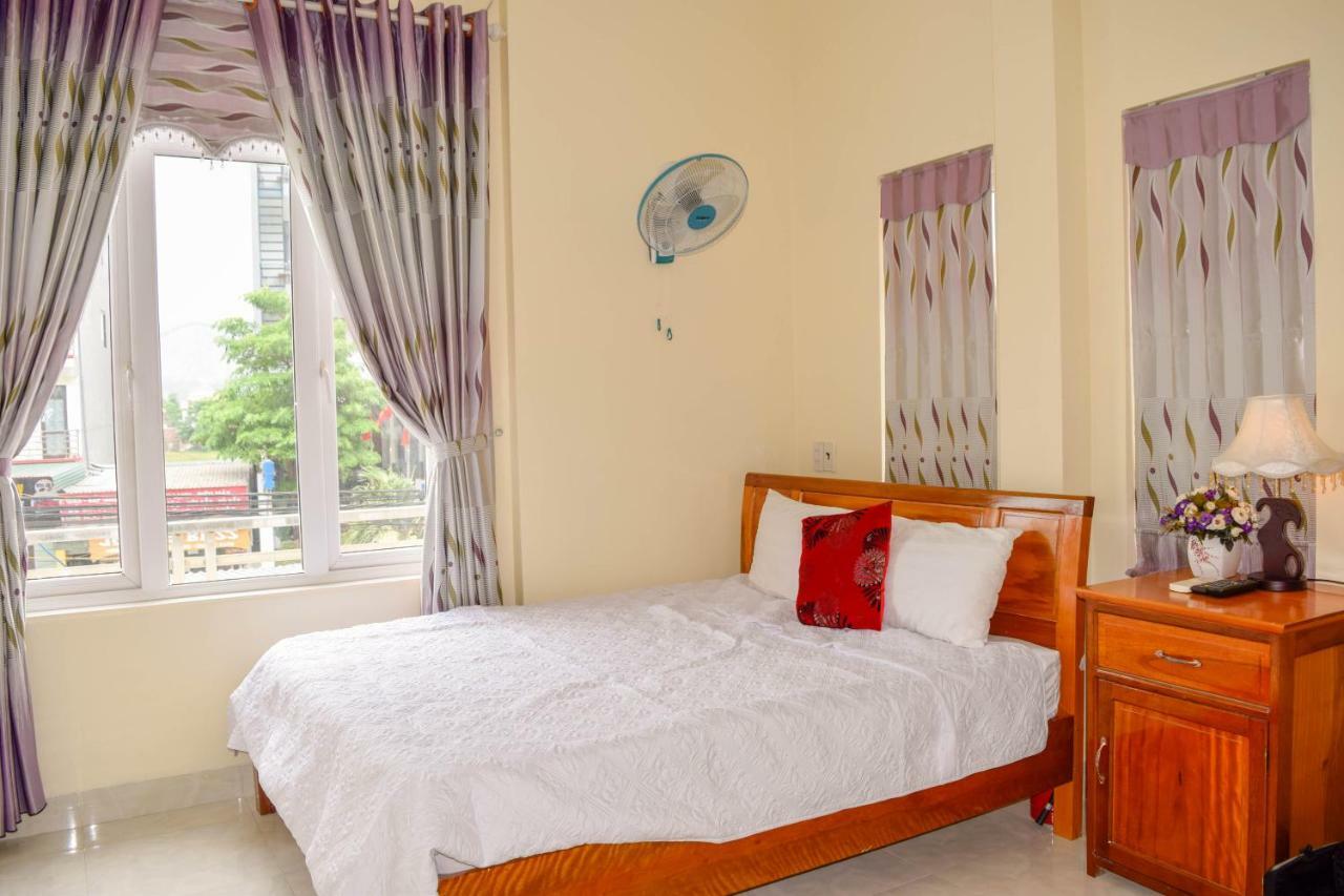 Phong Nha Orient Hotel מראה חיצוני תמונה