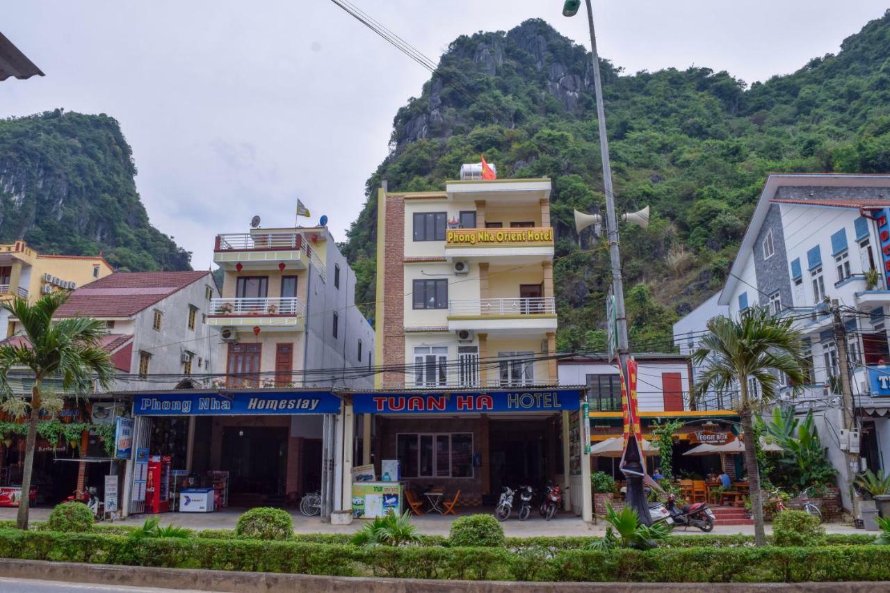 Phong Nha Orient Hotel מראה חיצוני תמונה