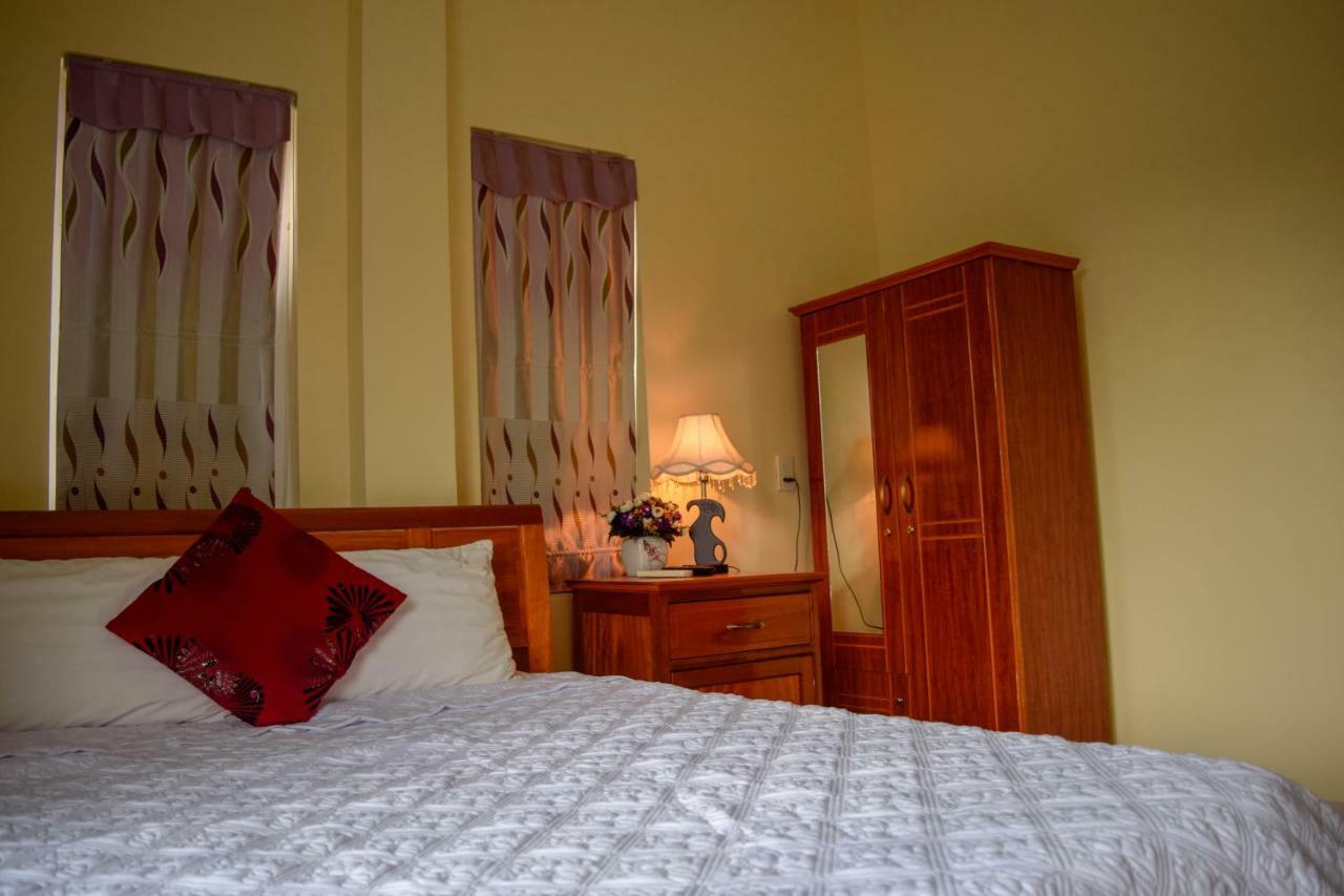 Phong Nha Orient Hotel מראה חיצוני תמונה
